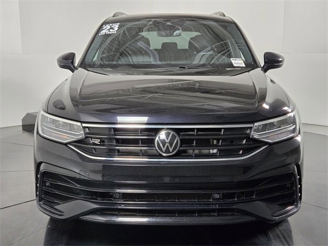 Used 2023 Volkswagen Tiguan SE R-Line image 8
