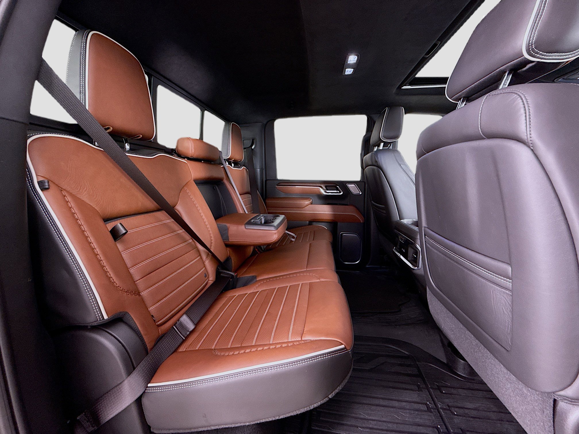 Used 2024 GMC Sierra 3500 Denali Ultimate image 29