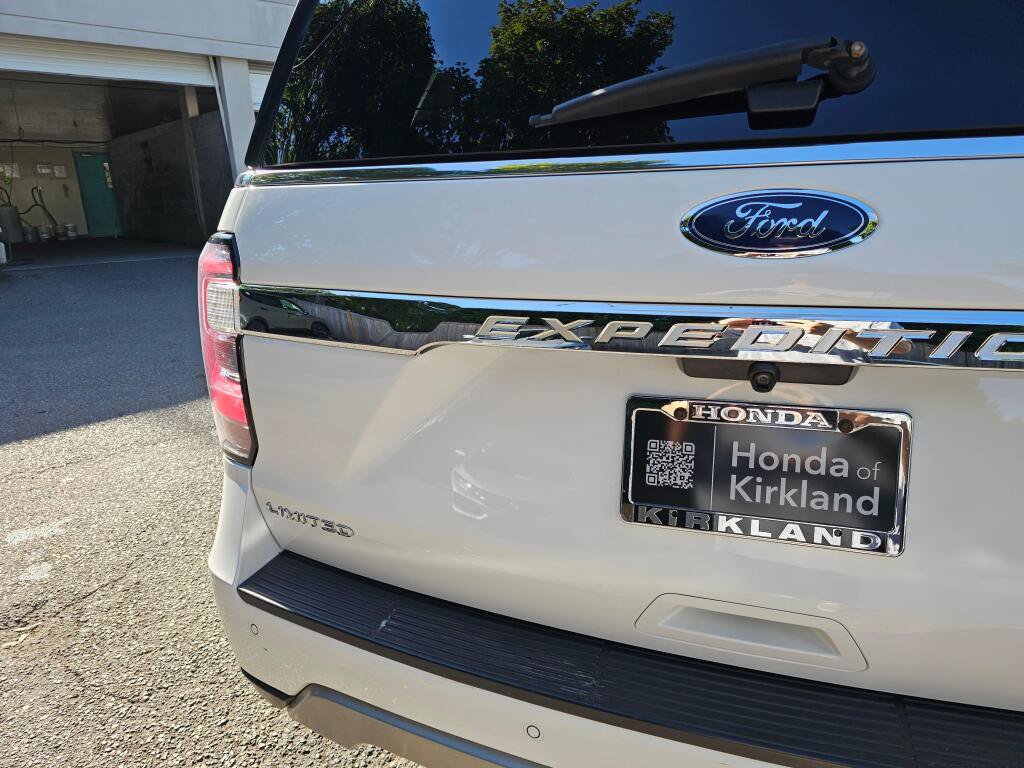 Used 2020 Ford Expedition Max Limited AWD/4WD image 17