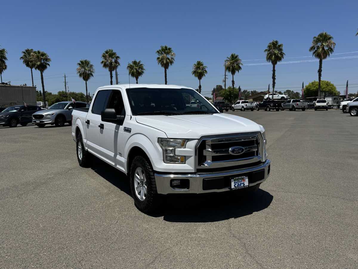 Used 2015 Ford F150 XLT RWD image 3