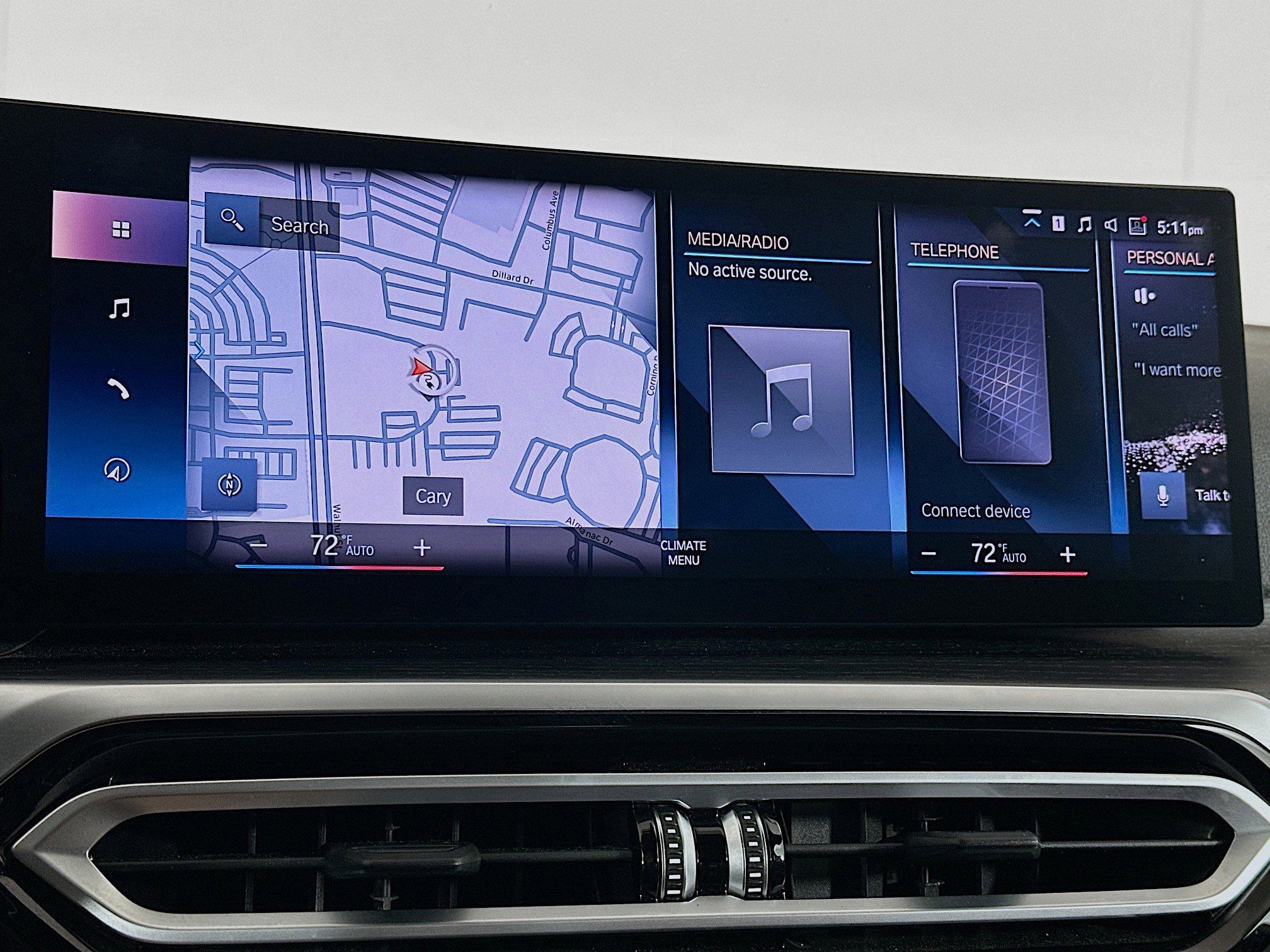 Used 2023 BMW 330e xDrive w/ Driving Assistance Package image 21