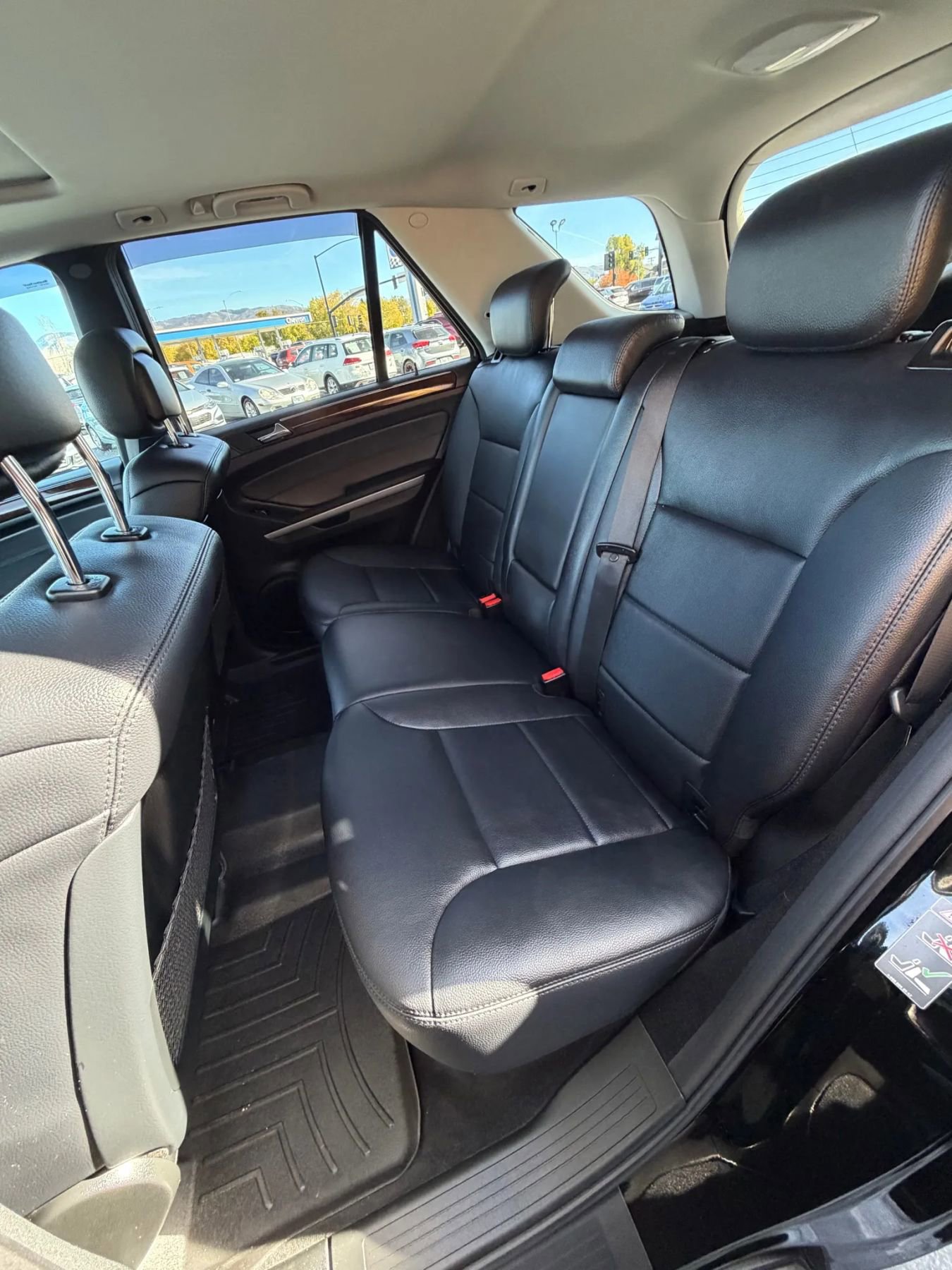 Used 2011 Mercedes-Benz ML 350 4MATIC image 14