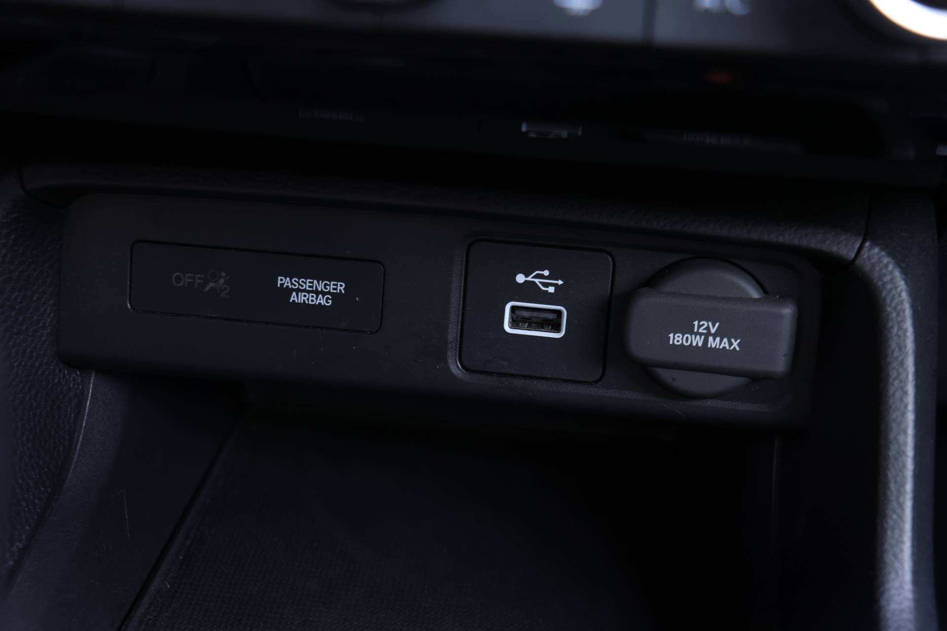 Used 2023 Honda Civic Sport image 8