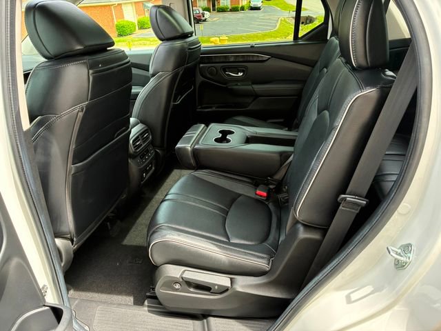 Used 2023 Honda Pilot Elite image 23