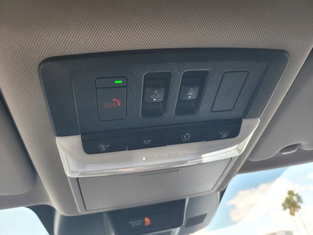 Certified 2025 Nissan Rogue SL w/ Tech Package image 23