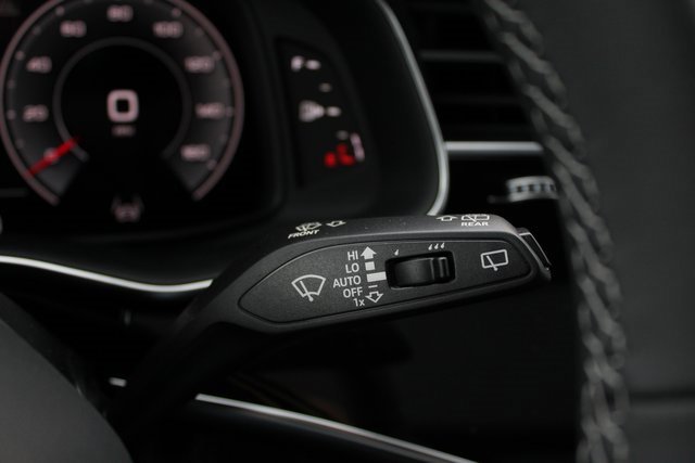 New 2025 Audi Q8 Premium image 16