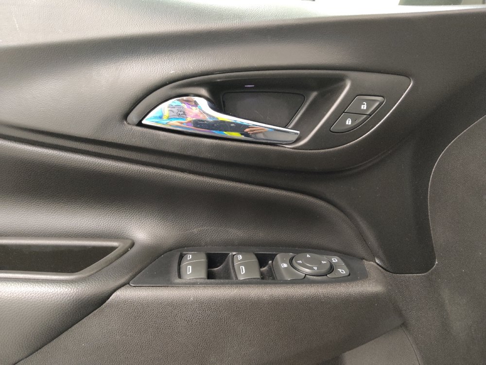 Used 2019 Chevrolet Equinox LT w/ Driver Convenience Package AWD/4WD image 27