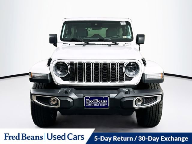 Used 2025 Jeep Wrangler Unlimited Sahara video 2