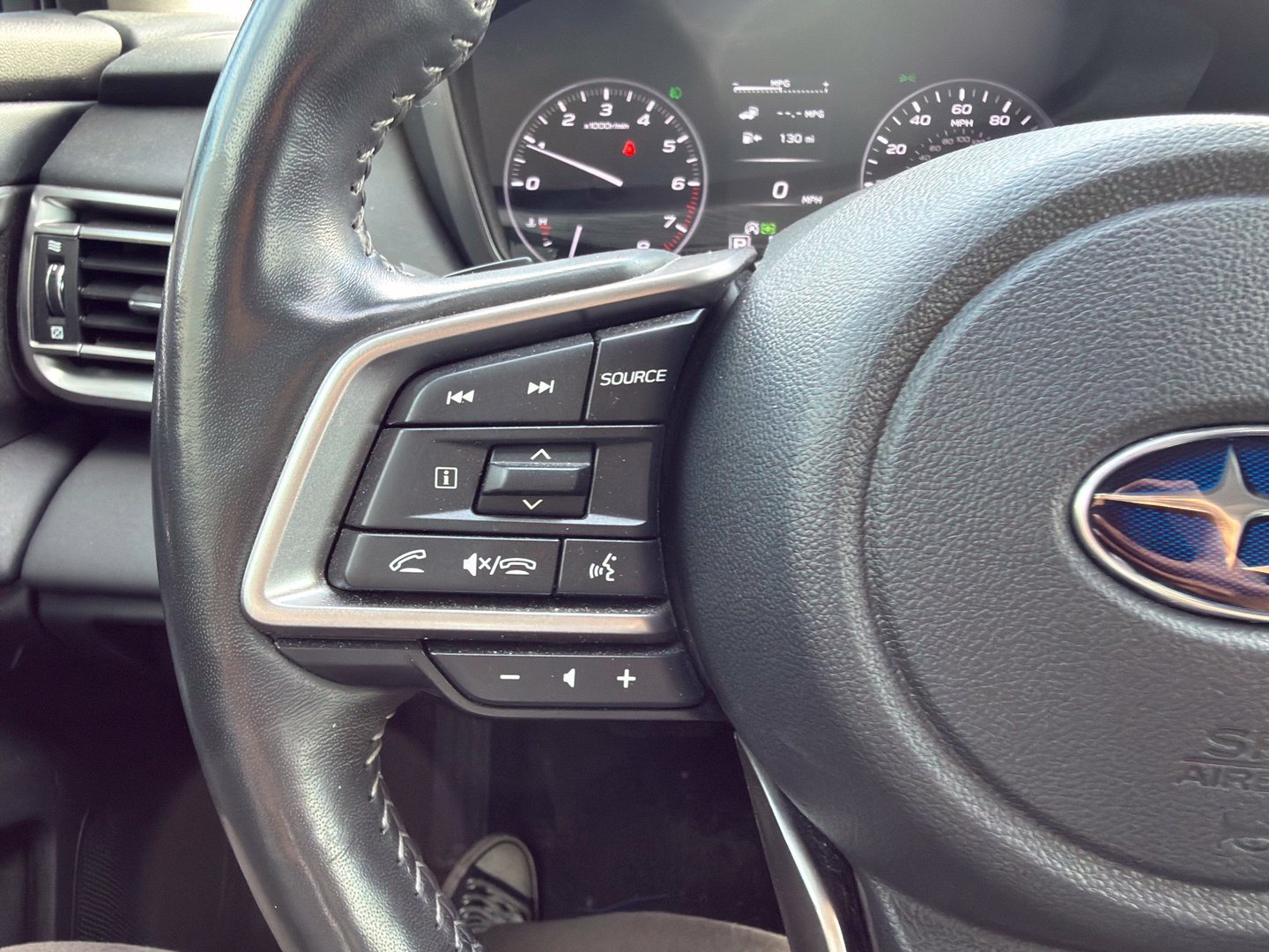 Used 2023 Subaru Outback Touring XT AWD/4WD image 15