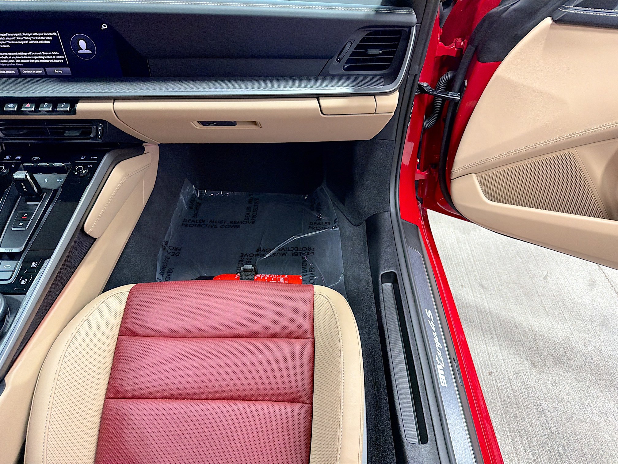 Certified 2024 Porsche 911 Targa 4S image 17