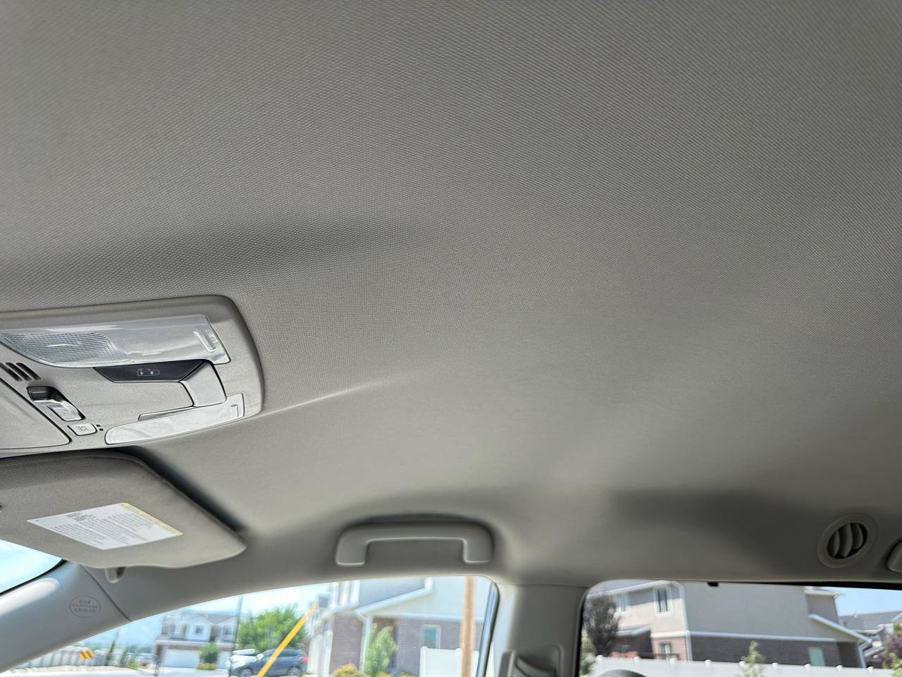 Used 2018 Toyota Sienna LE w/ Protection Package FWD image 18