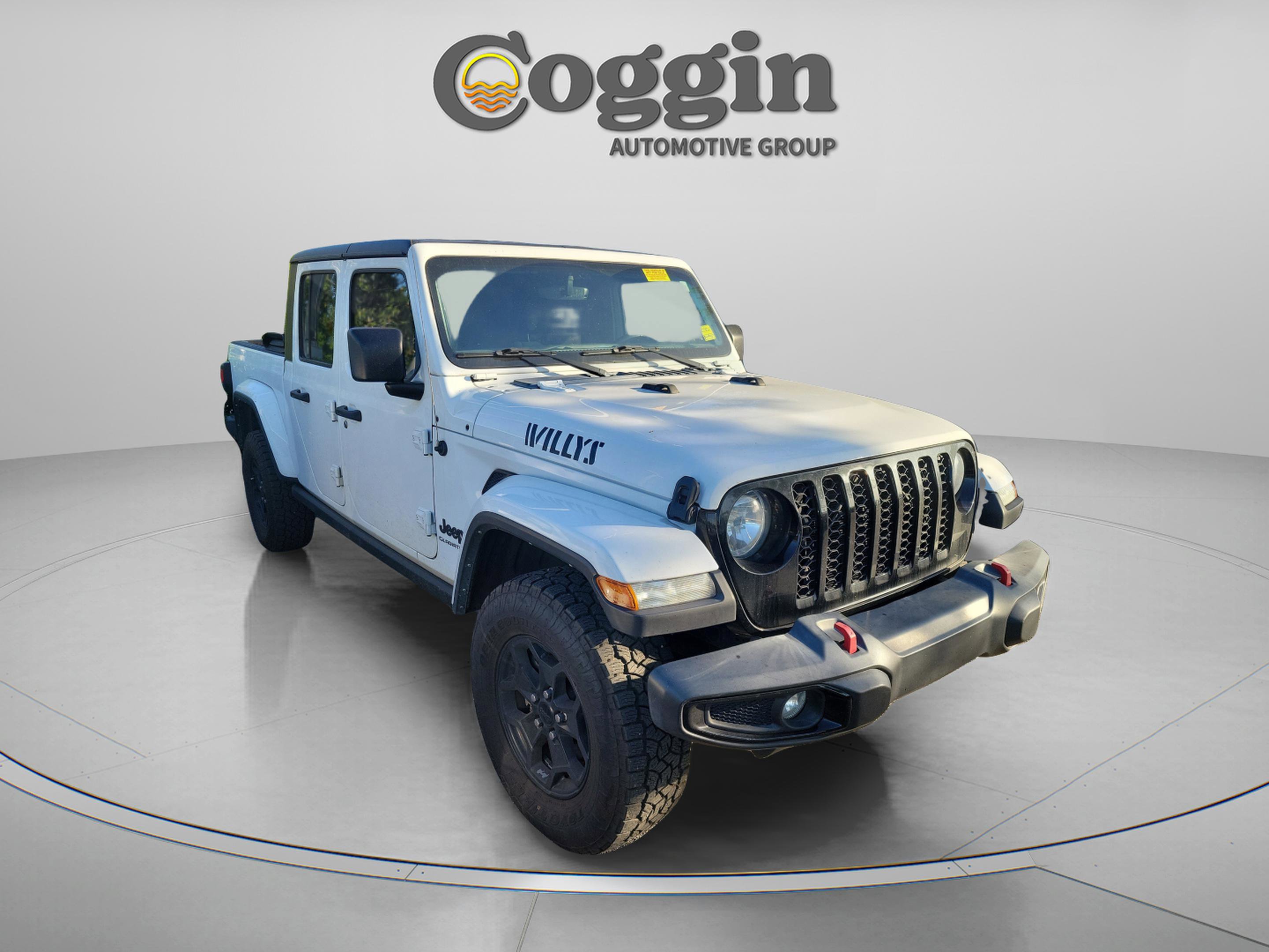 Used 2022 Jeep Gladiator Willys image 3