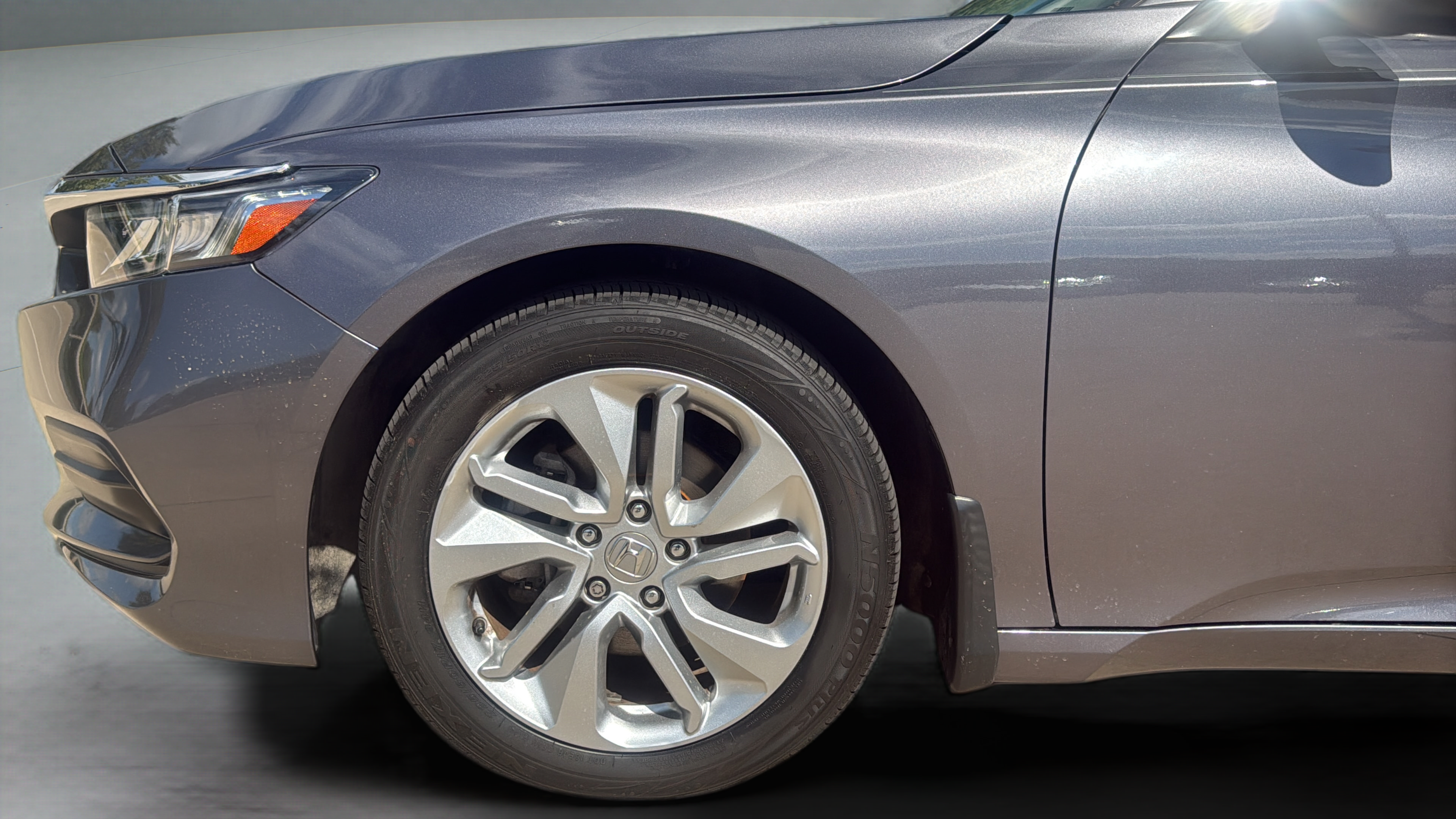 Used 2020 Honda Accord LX image 9