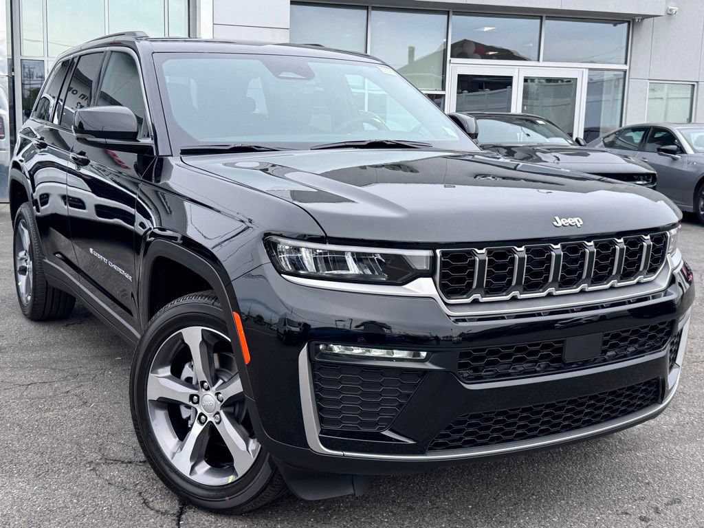 New 2026 Jeep Grand Cherokee Limited AWD/4WD image 1