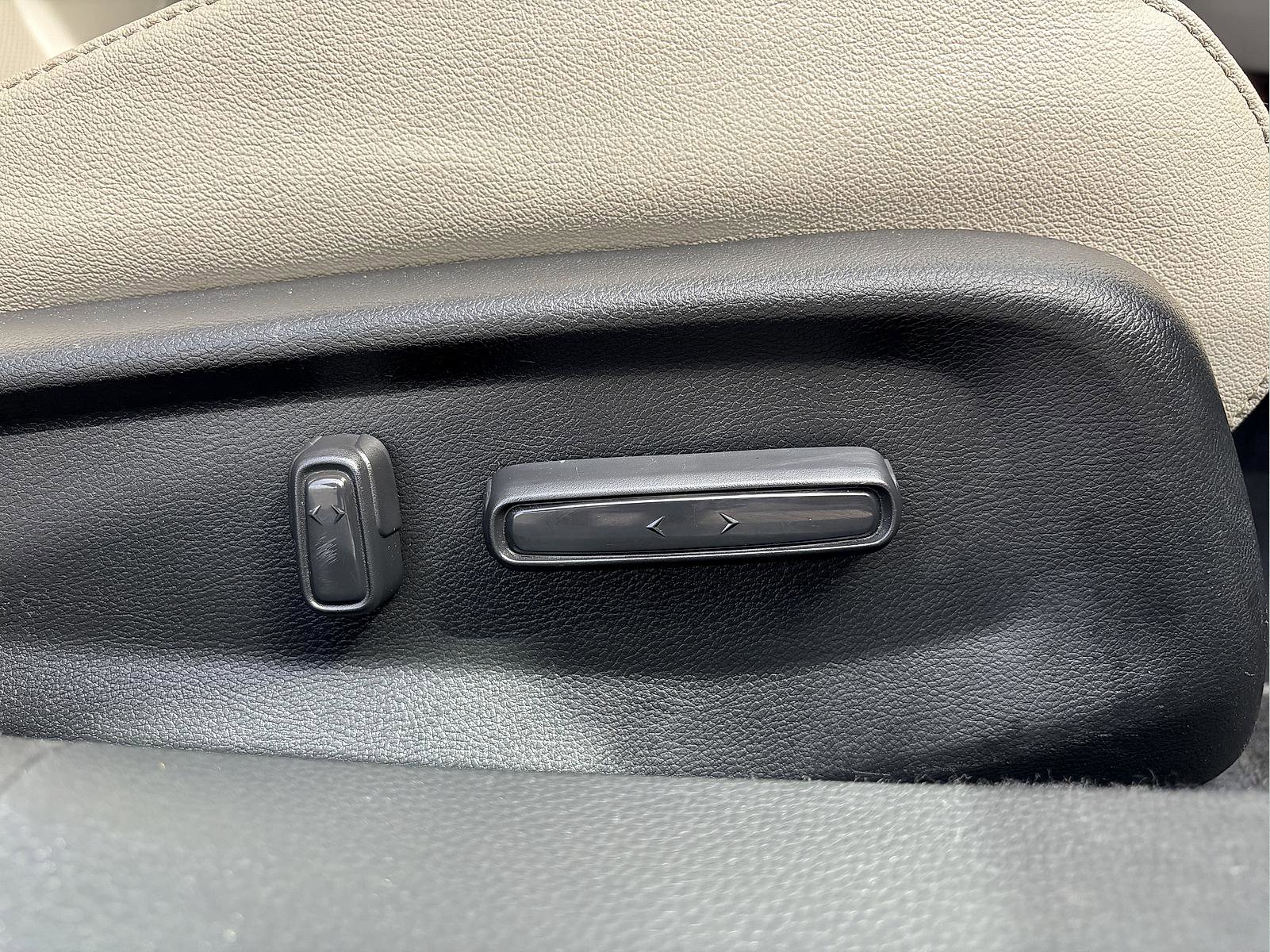 Certified 2019 Honda Accord EX-L image 37