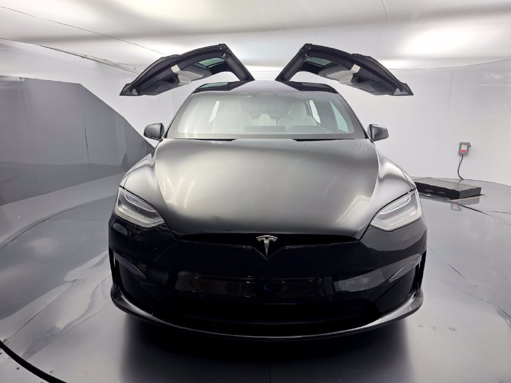 Used 2023 Tesla Model X AWD/4WD image 16
