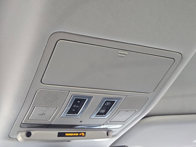 Used 2020 Land Rover Defender 110 HSE image 31