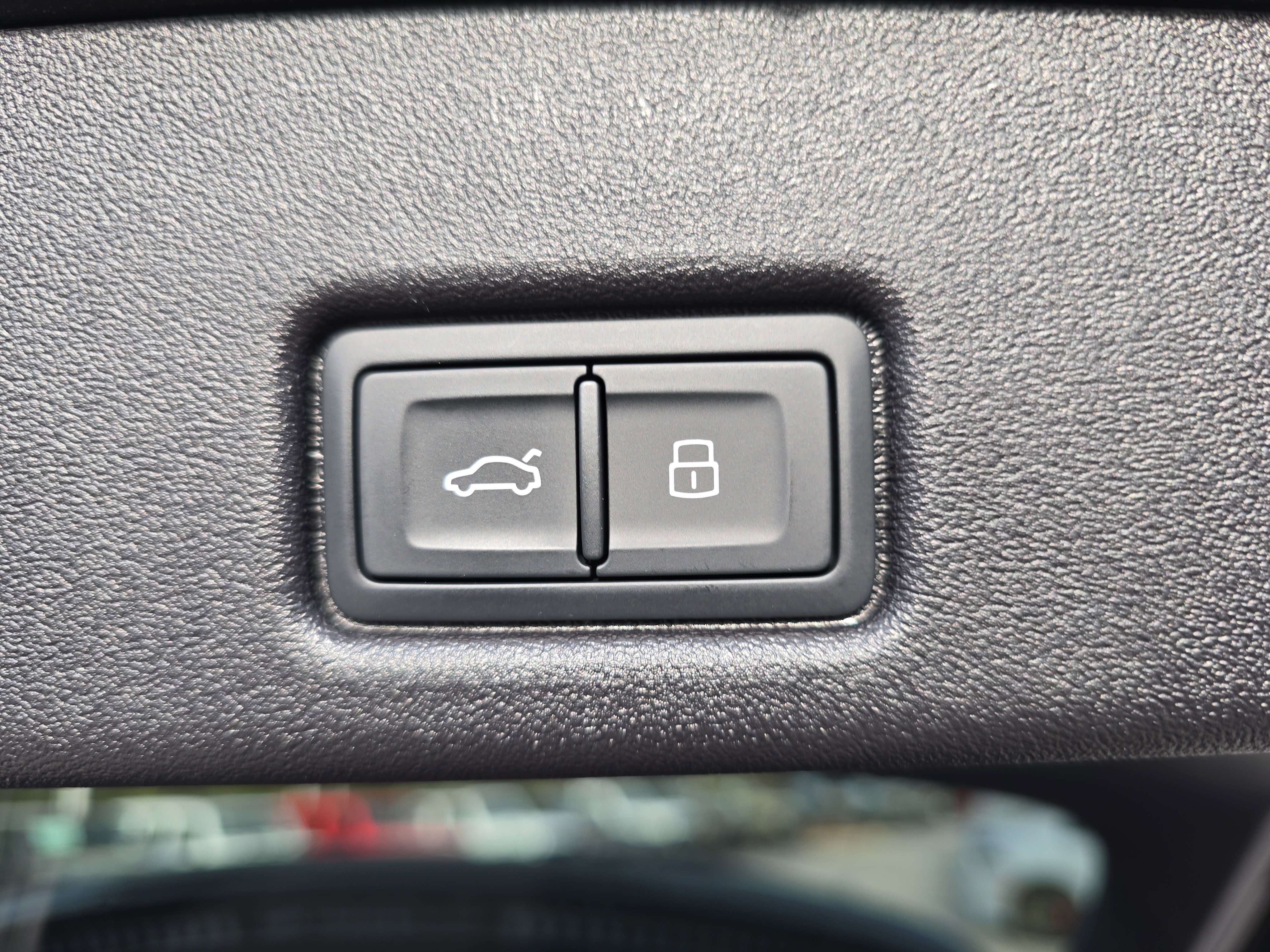 New 2025 Audi SQ5 Premium Plus image 13