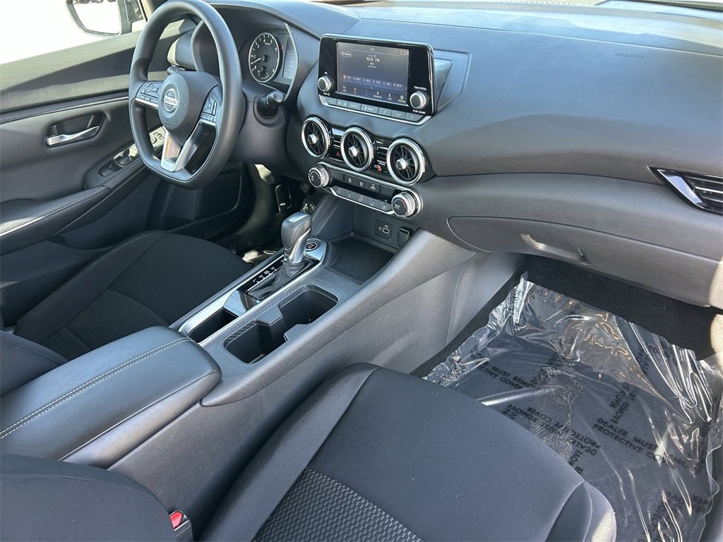 Used 2020 Nissan Sentra S image 8