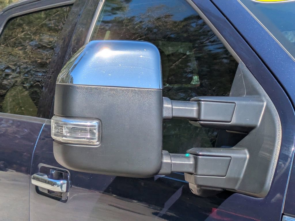 Used 2020 Ford F250 Lariat w/ Chrome Package image 11