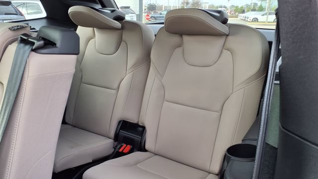 New 2026 Volvo XC90 B5 Core image 17