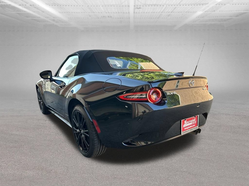 New 2026 MAZDA MX-5 Miata Club RWD image 3