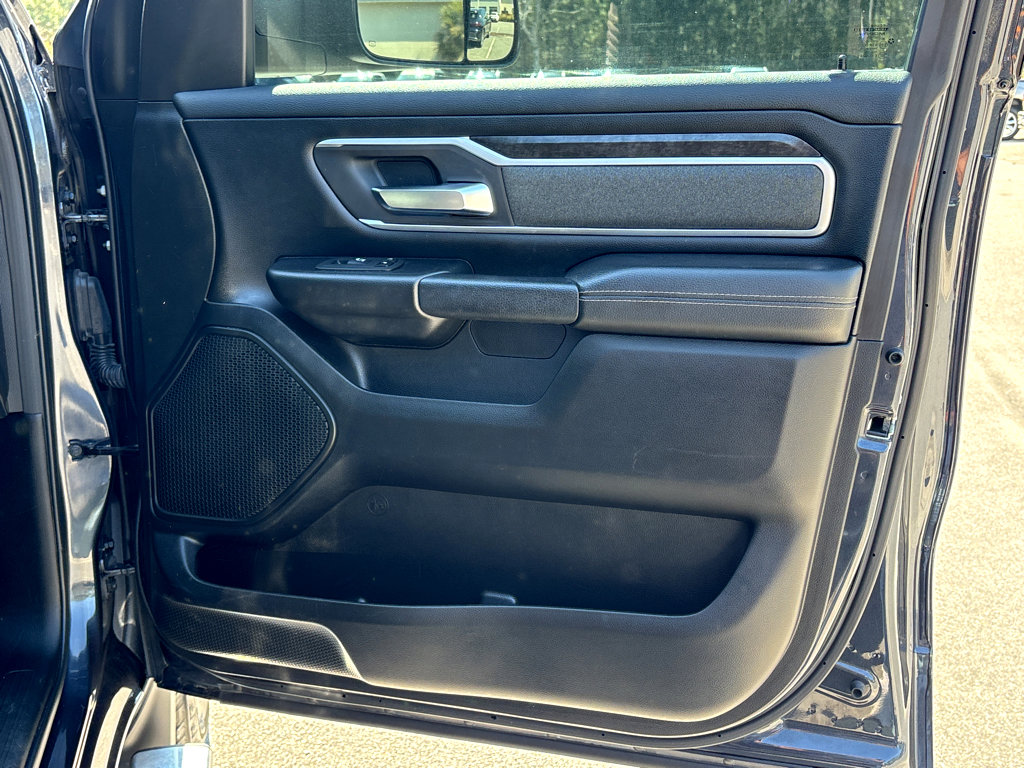 Used 2021 RAM 1500 Big Horn image 12