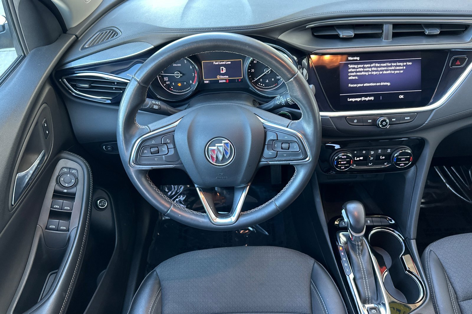 Used 2023 Buick Encore GX Select w/ Sport Touring Package image 17