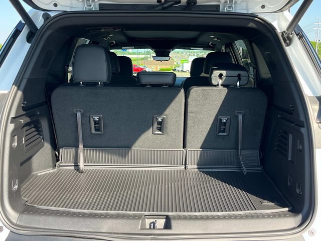 New 2026 GMC Acadia AT4 w/ Super Cruise Package AWD/4WD image 6