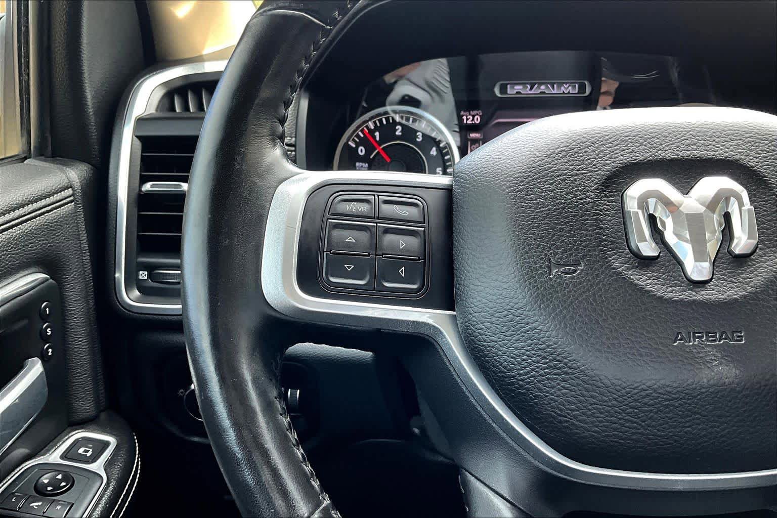 Used 2019 RAM 2500 Laramie AWD/4WD image 24