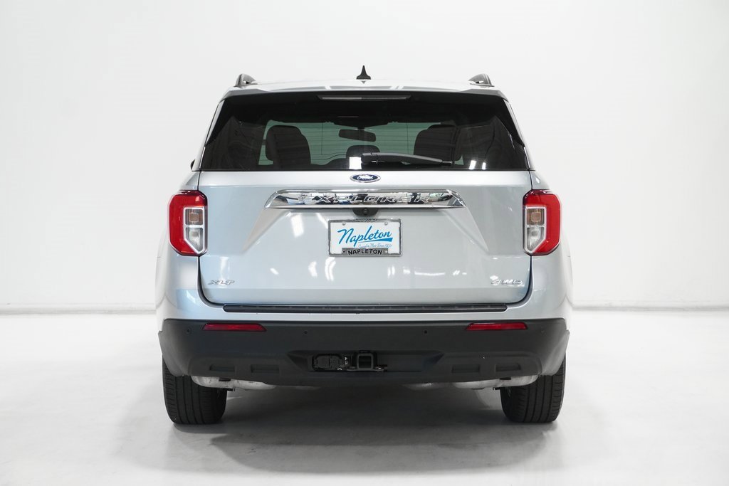 Used 2022 Ford Explorer XLT w/ Class IV Trailer Tow Package image 6