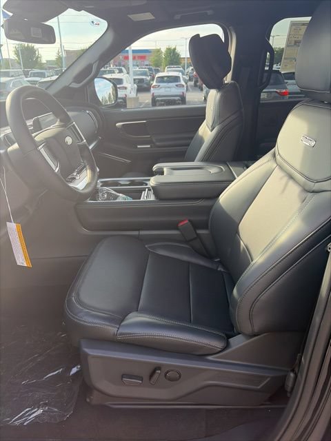 New 2026 Ford Expedition Platinum w/ Stealth Performance Package AWD/4WD image 28