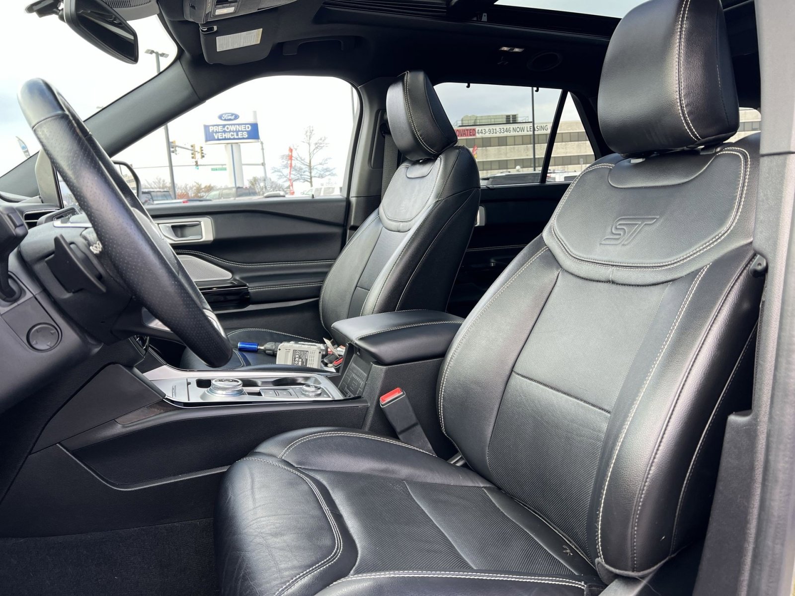 Used 2022 Ford Explorer ST w/ Equipment Group 401A image 13