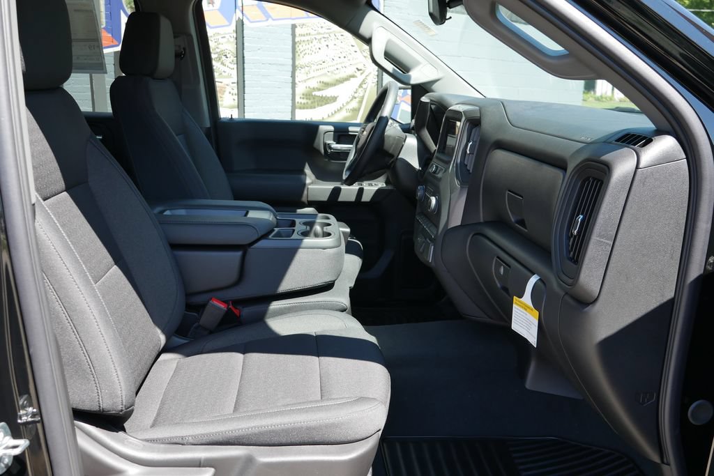 New 2026 Chevrolet Silverado 1500 Custom AWD/4WD image 8