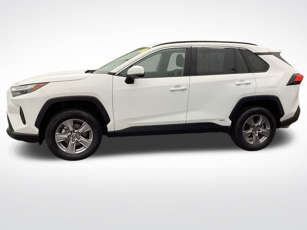 Used 2024 Toyota RAV4 XLE image 7