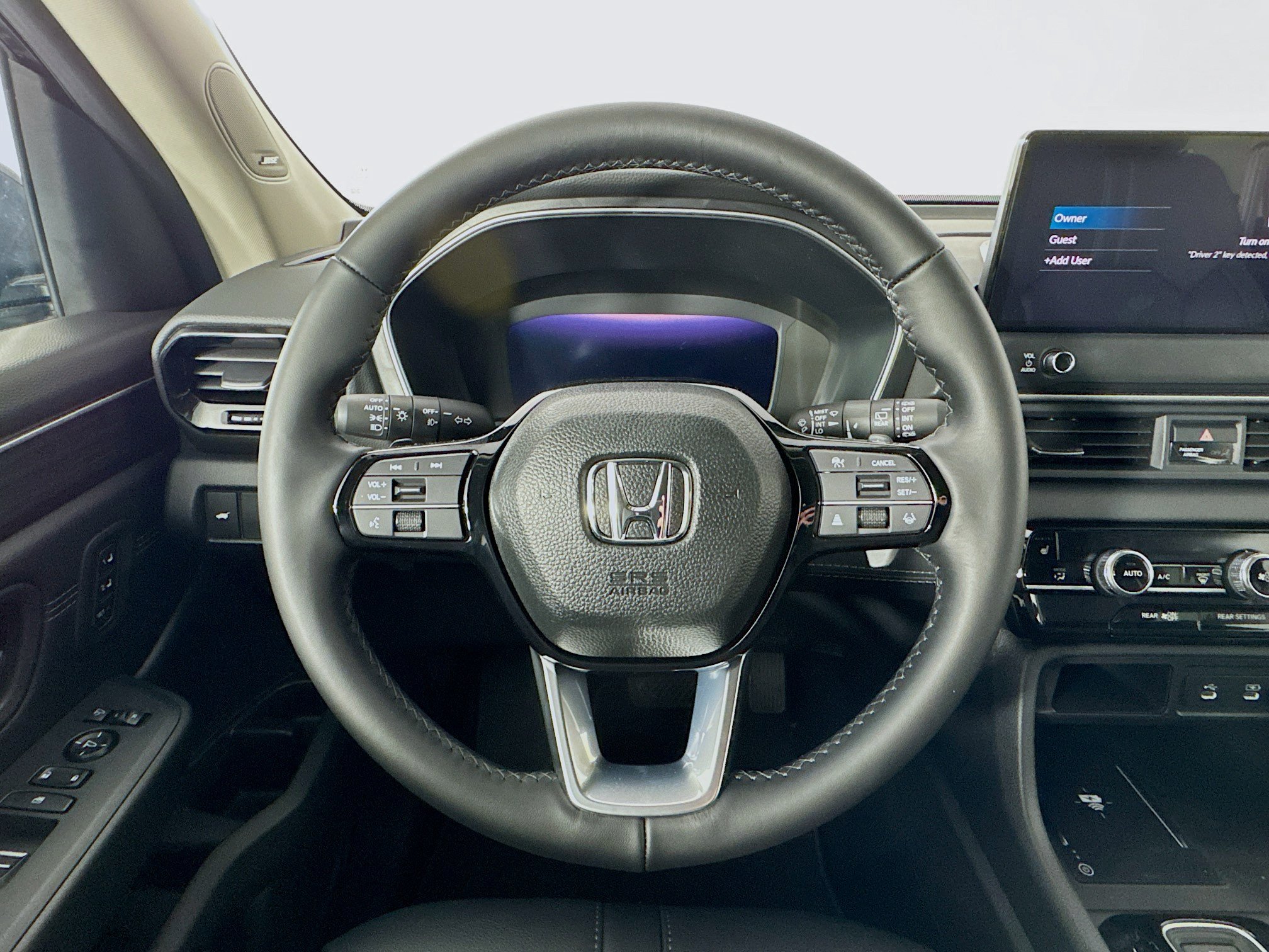 New 2026 Honda Pilot Touring image 11