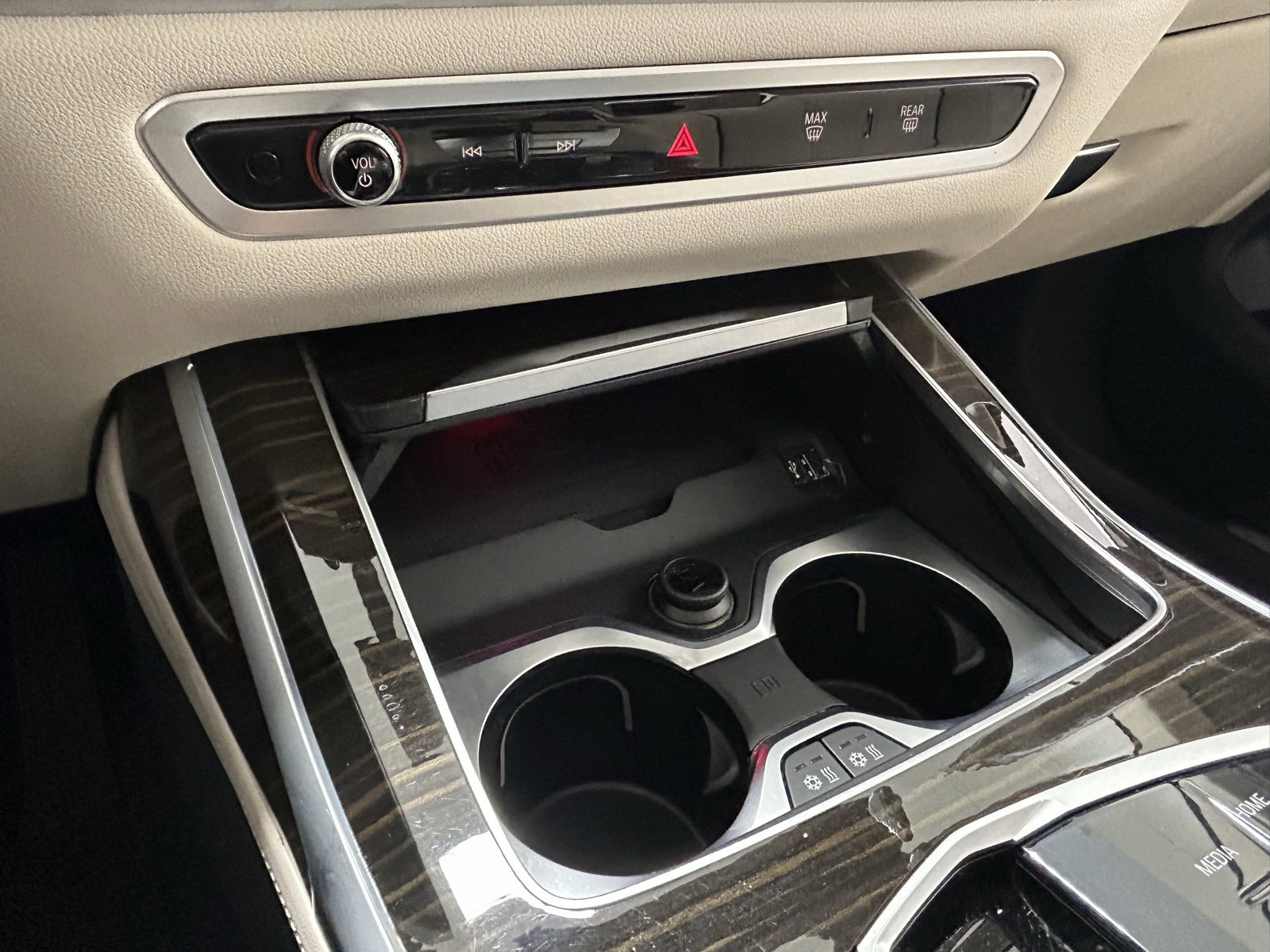 Used 2023 BMW X7 xDrive40i w/ Executive Package image 20