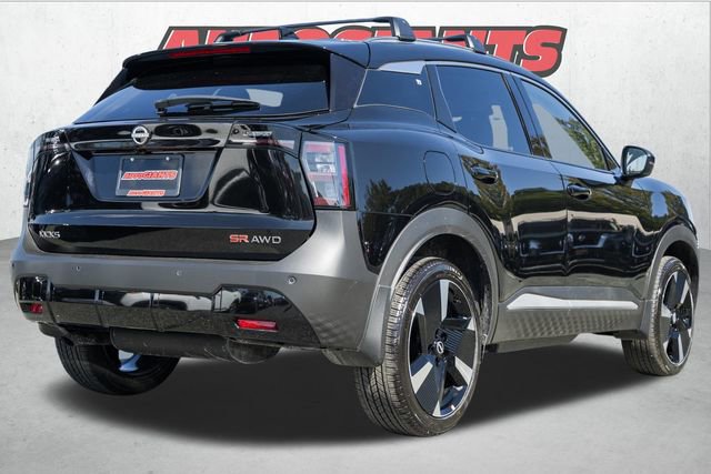 New 2026 Nissan Kicks SR w/ Cold Weather Package image 4