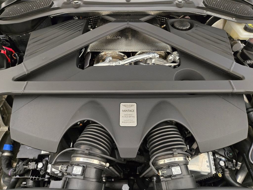 New 2026 Aston Martin V8 Vantage Coupe RWD image 27