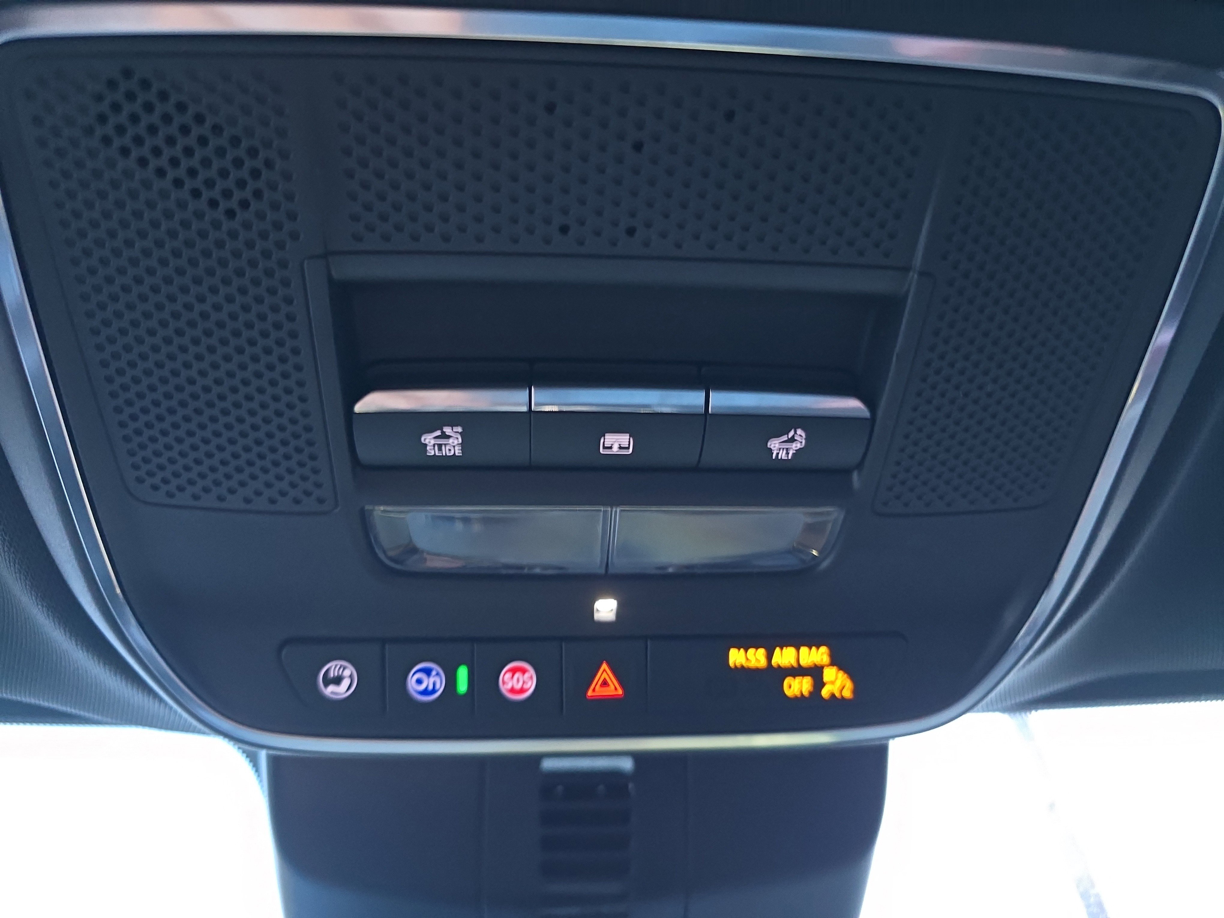 Used 2024 Chevrolet Traverse RS w/ LPO, Floor Liner Package image 36