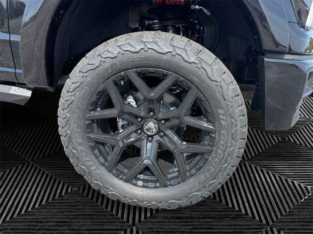 New 2025 Ford F150 Lariat w/ Equipment Group 502A High image 14