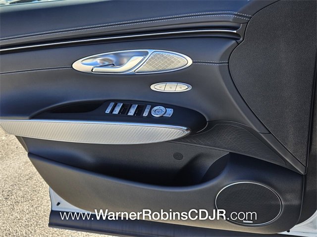 Used 2025 Genesis GV70 2.5T w/ Sport Prestige Package image 32