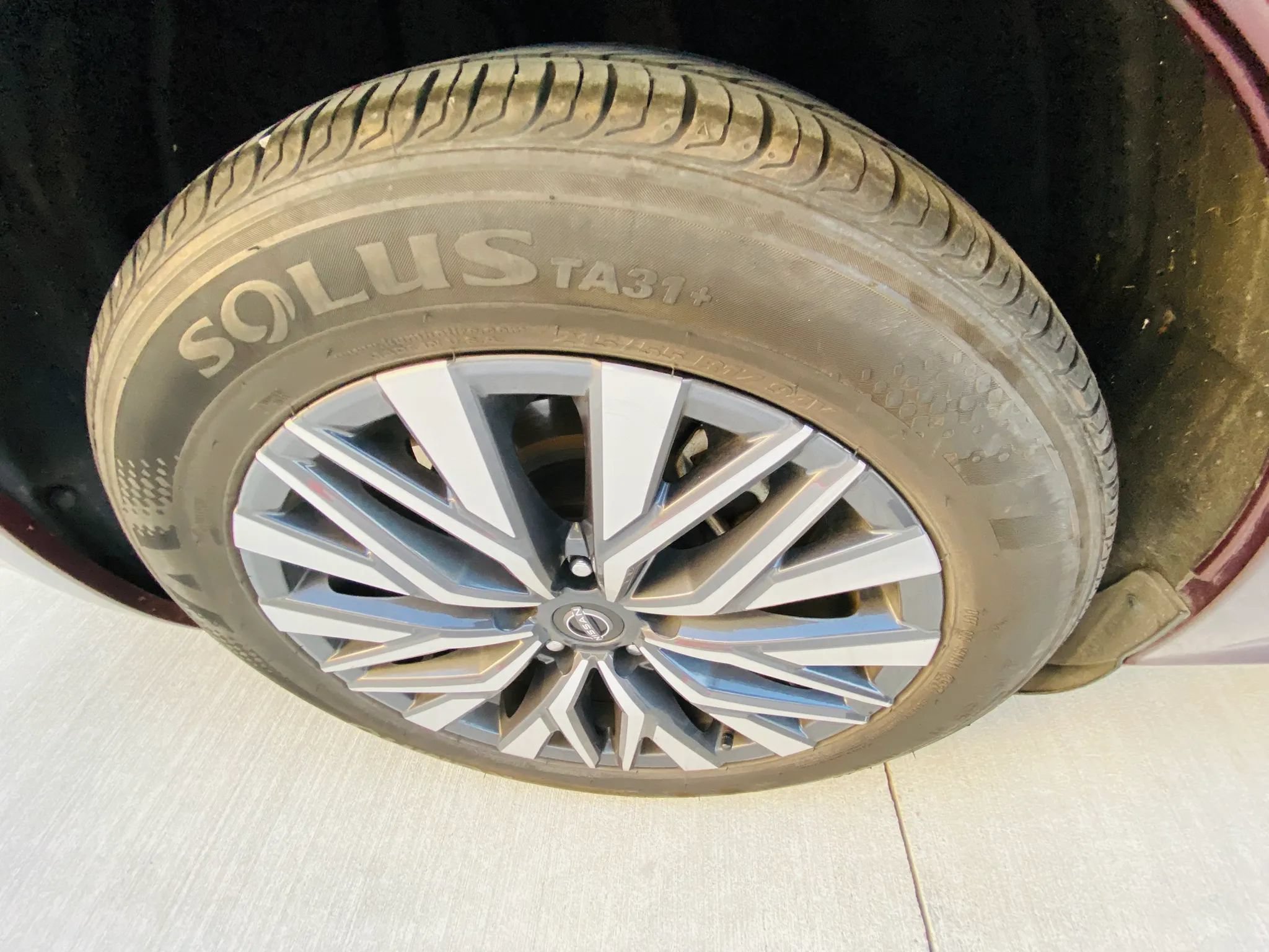 Used 2025 Nissan Altima 2.5 SV FWD image 25