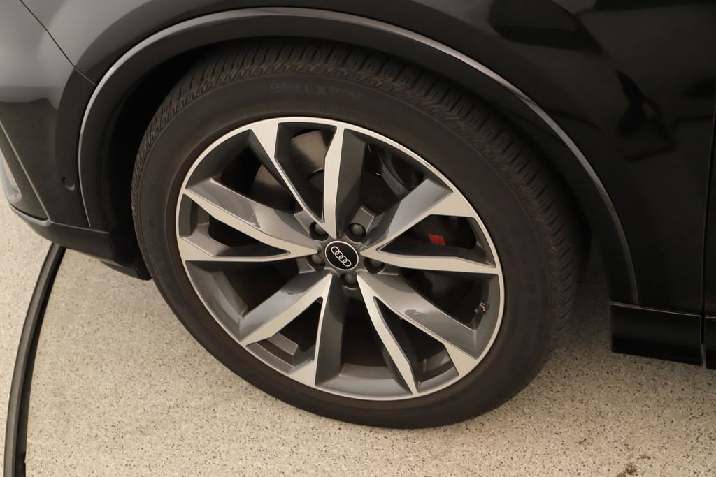 Certified 2023 Audi SQ7 Prestige AWD/4WD image 37