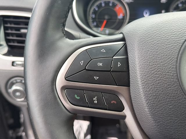 Used 2019 Jeep Cherokee Limited AWD/4WD image 23