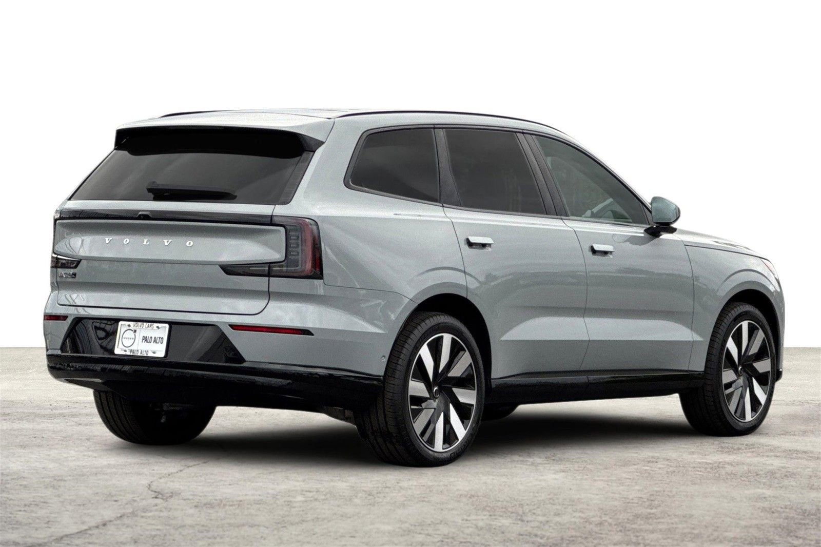 New 2025 Volvo EX90 Plus w/ Protection Package Premier image 2