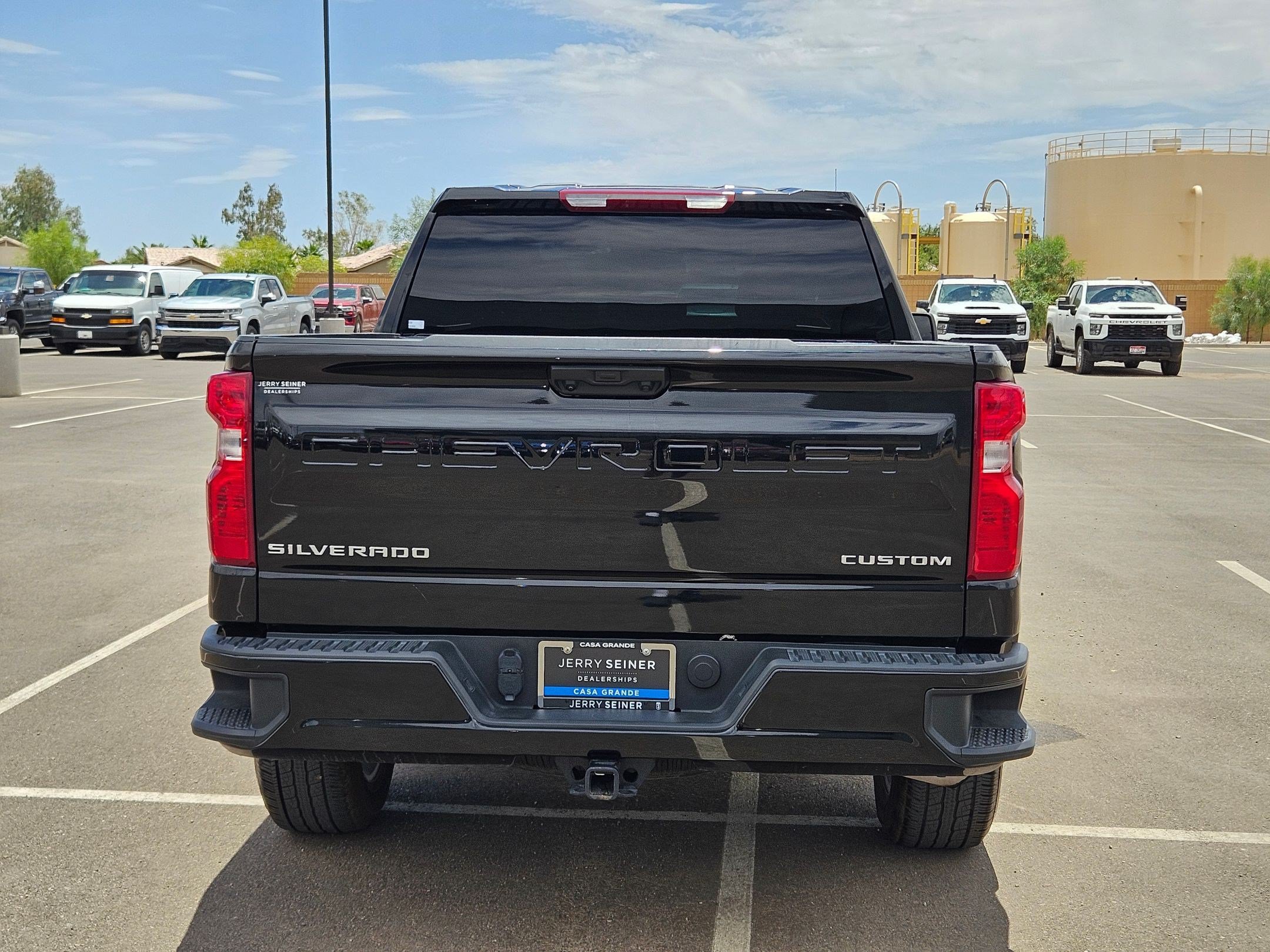 Certified 2025 Chevrolet Silverado 1500 Custom AWD/4WD image 4