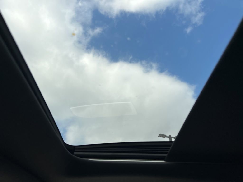 Used 2021 Jeep Grand Cherokee Limited w/ Premium Lighting Group image 23