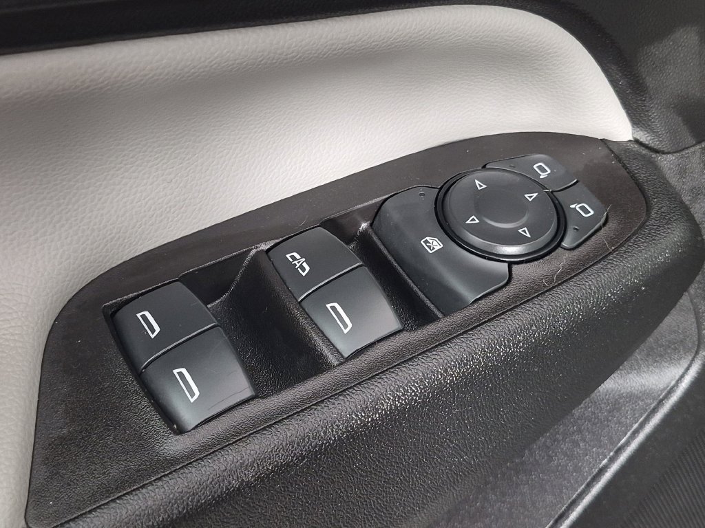 Certified 2020 Chevrolet Equinox LS w/ LS Convenience Package FWD image 14
