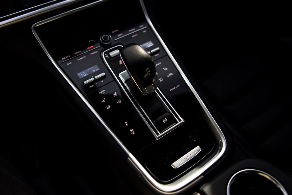 Used 2019 Porsche Panamera Turbo S image 34